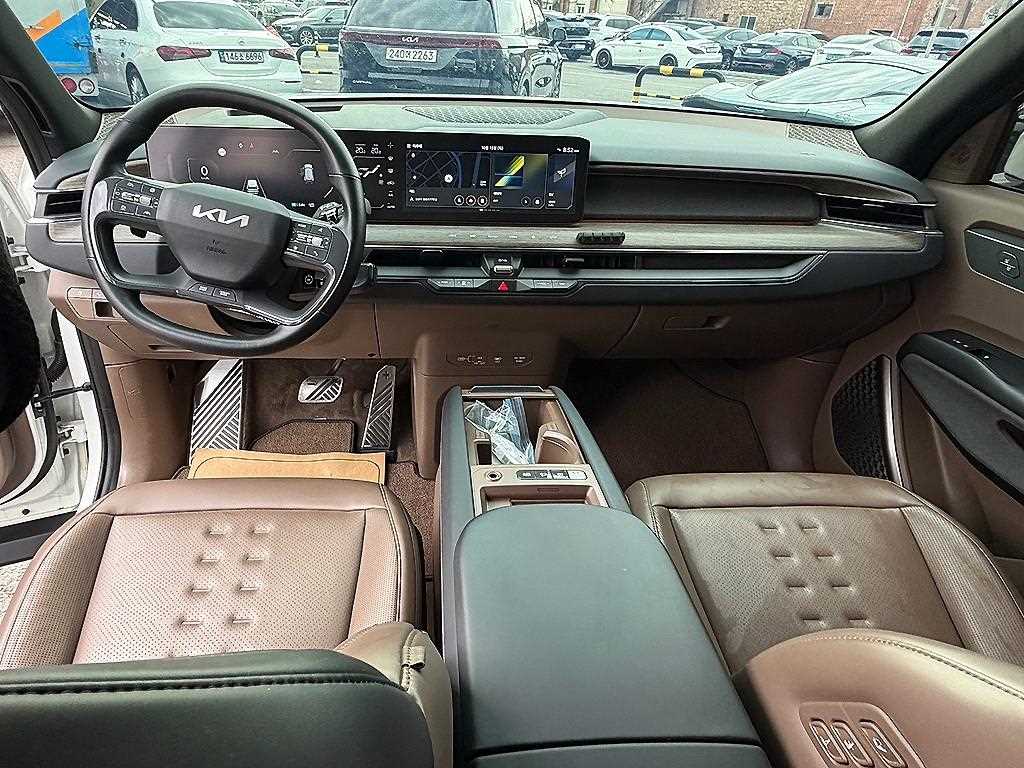 Kia EV9 — photo 05