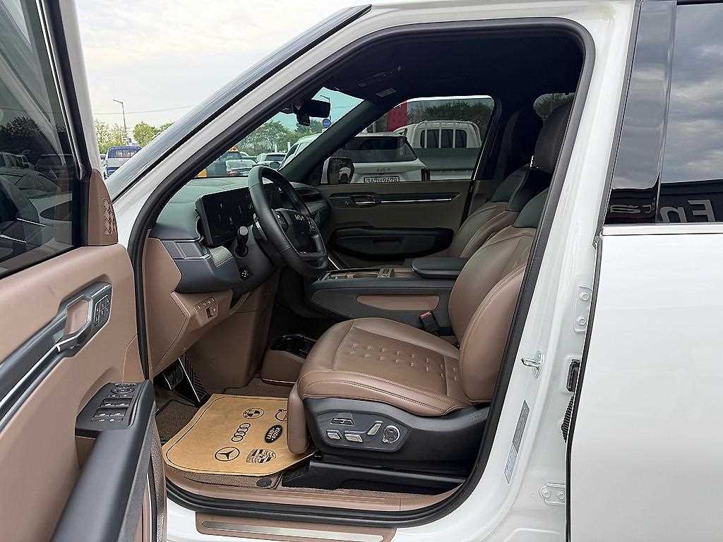 Kia EV9 — photo 06