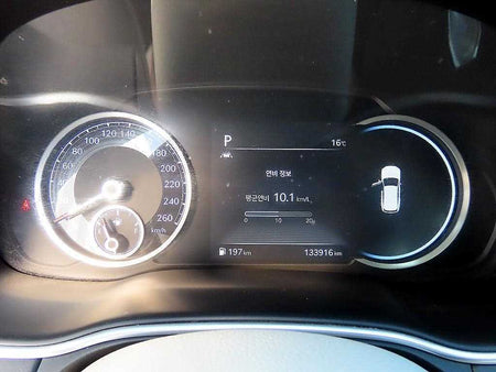 Genesis GV80 — photo 09