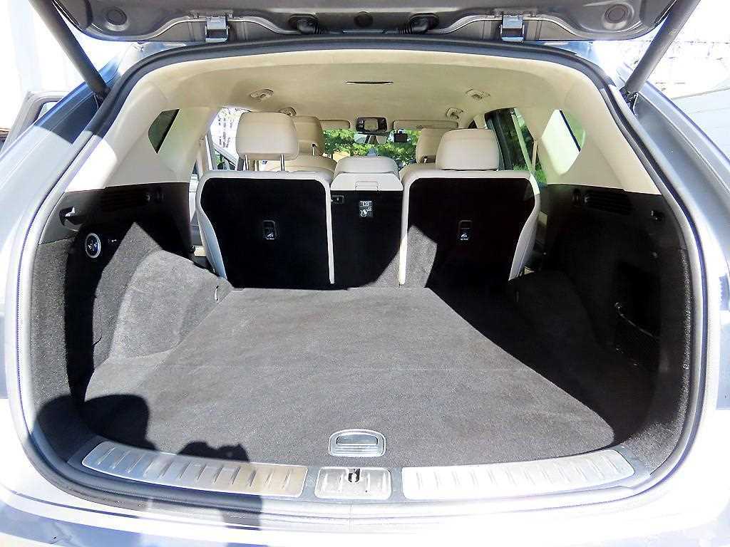 Genesis GV80 — photo 17