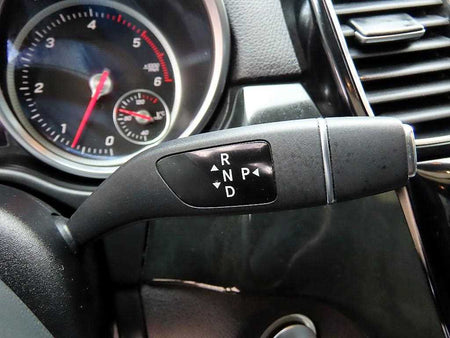 Mercedes-Benz GLE-Class — photo 10