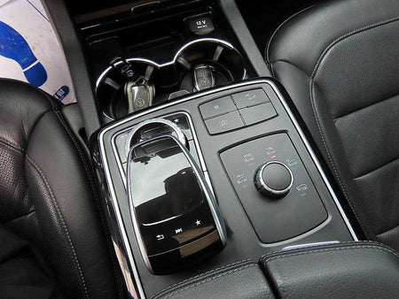 Mercedes-Benz GLE-Class — photo 11