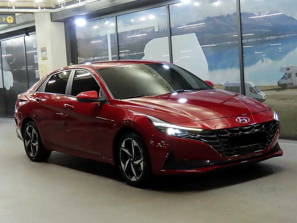 Hyundai Avante — photo 01