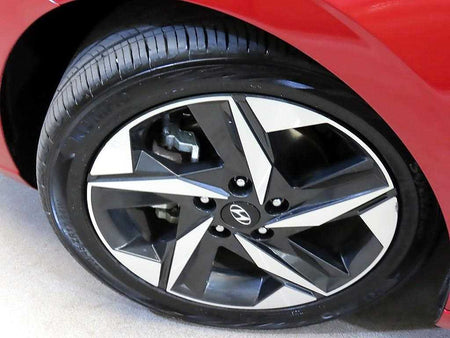 Hyundai Avante — photo 20