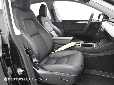 Tesla Model Y — photo 10