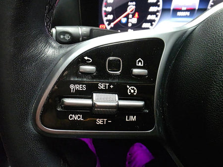 Mercedes-Benz E-Class — photo 14