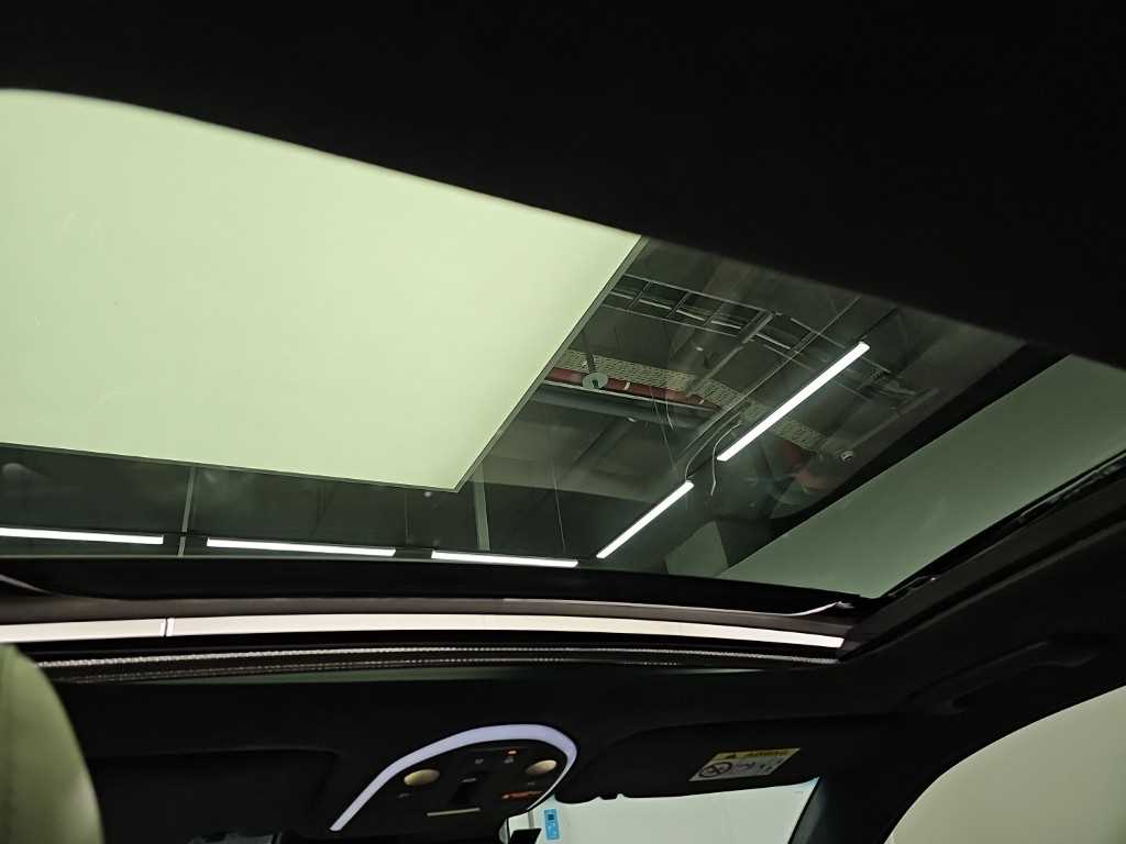 Genesis G70 — photo 15