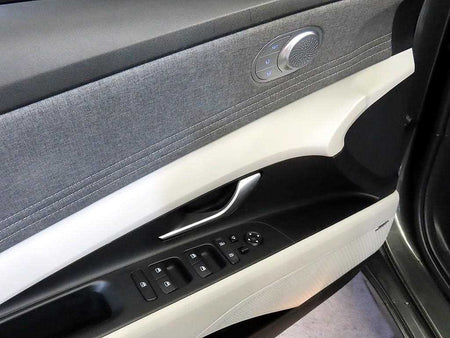 Hyundai Avante — photo 13