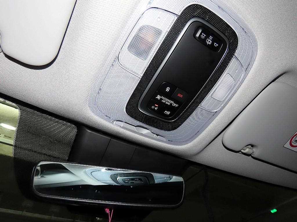 Hyundai Avante — photo 16