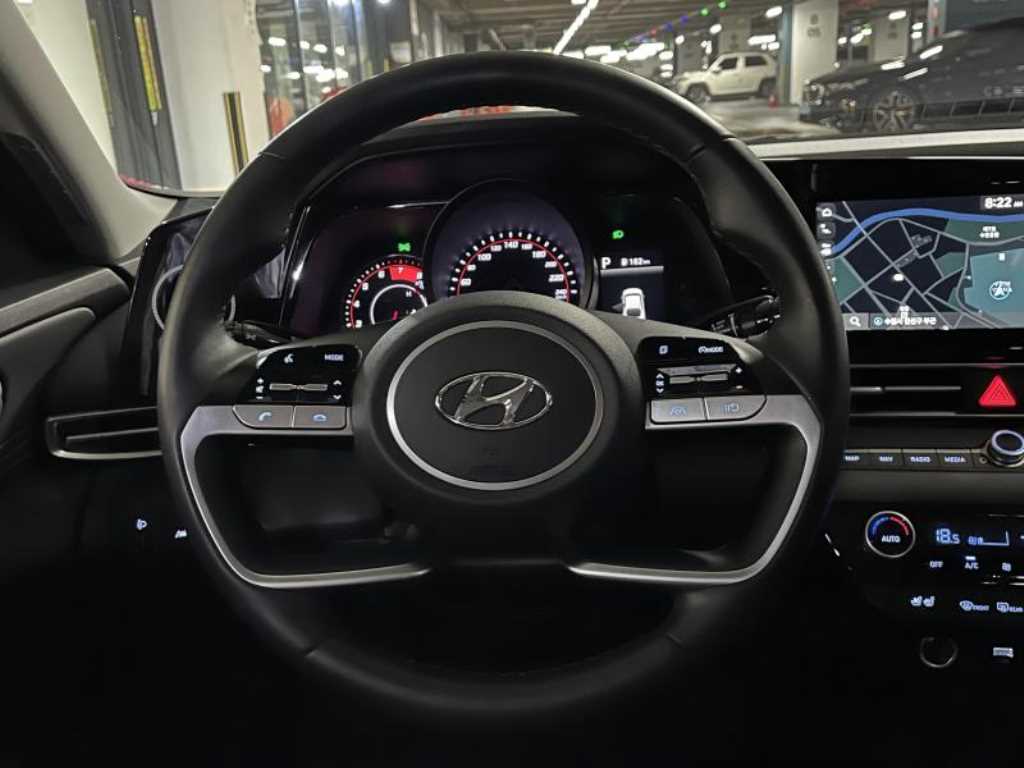 Hyundai Avante — photo 10