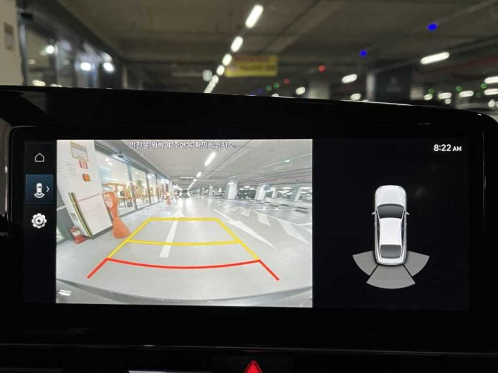 Hyundai Avante — photo 14