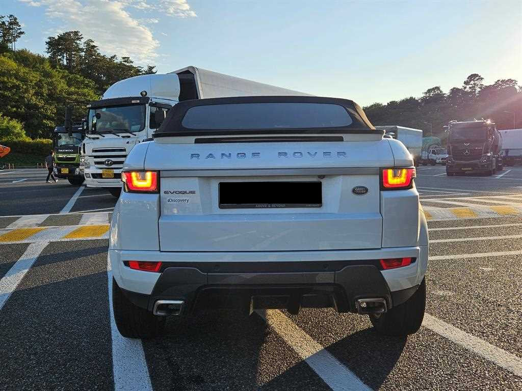 Land Rover Range Rover Evoque — photo 05