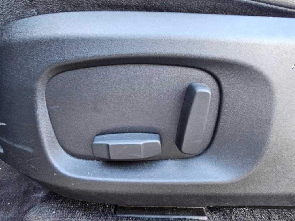 Land Rover Range Rover Evoque — photo 15