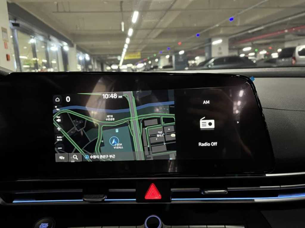 Hyundai Avante — photo 08