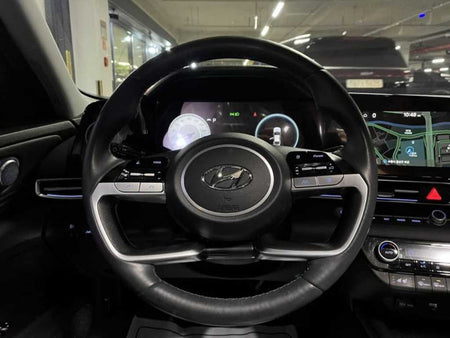 Hyundai Avante — photo 10