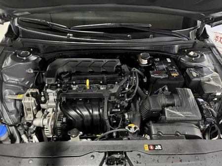 Hyundai Avante — photo 18
