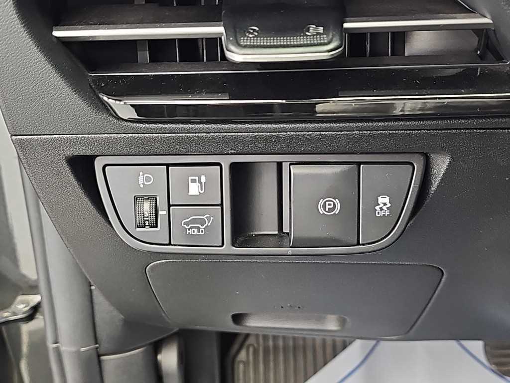 Kia EV6 — photo 17