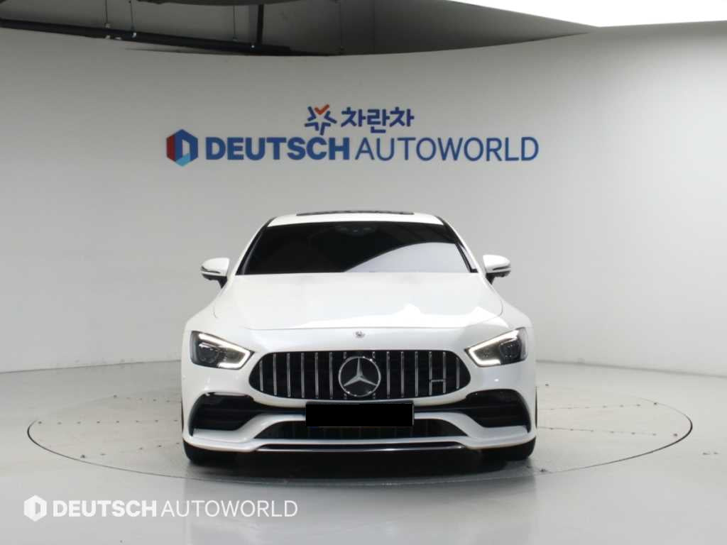 Mercedes-Benz AMG GT — photo 03