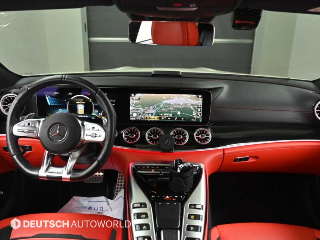 Mercedes-Benz AMG GT — photo 07