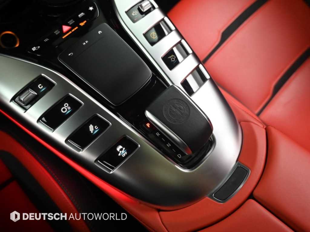 Mercedes-Benz AMG GT — photo 09