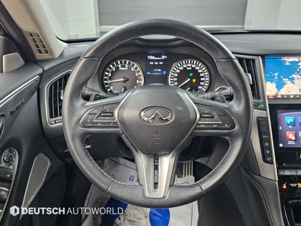 Infiniti Q50 — photo 13