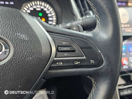 Infiniti Q50 — photo 17