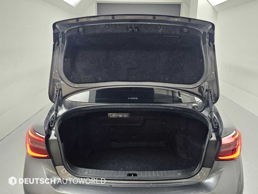 Infiniti Q50 — photo 19