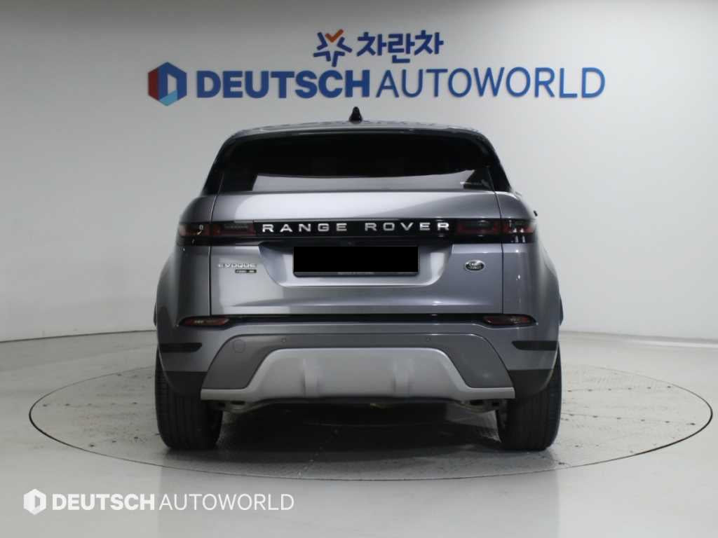 Land Rover Range Rover Evoque — photo 04