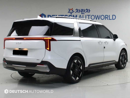 Kia Carnival — photo 02