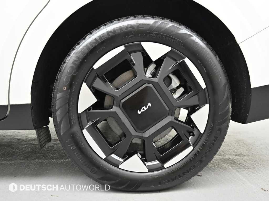 Kia Carnival — photo 05
