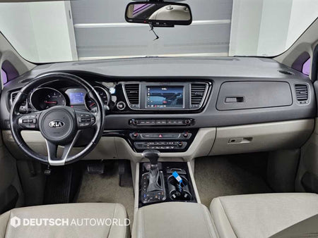Kia Carnival — photo 07