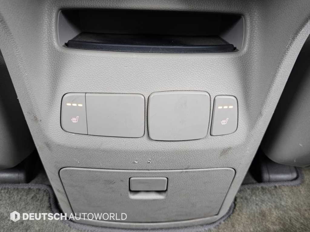Kia Carnival — photo 16