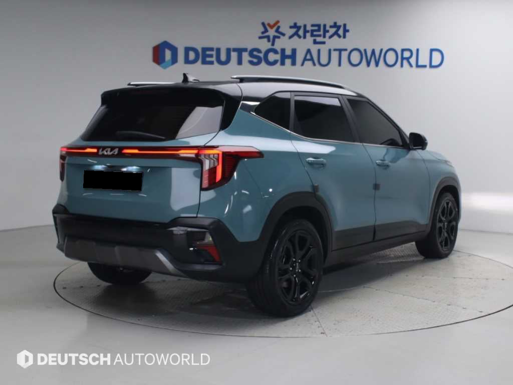 Kia Seltos — photo 02