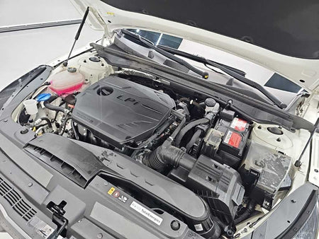 Kia K5 — photo 05