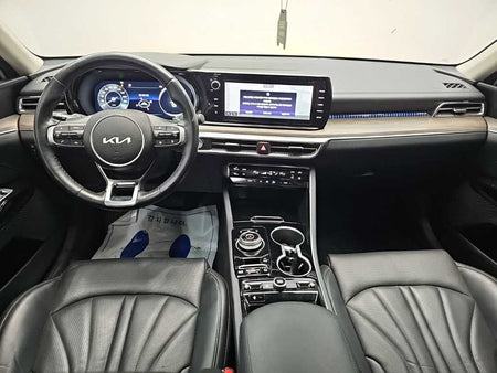 Kia K5 — photo 07