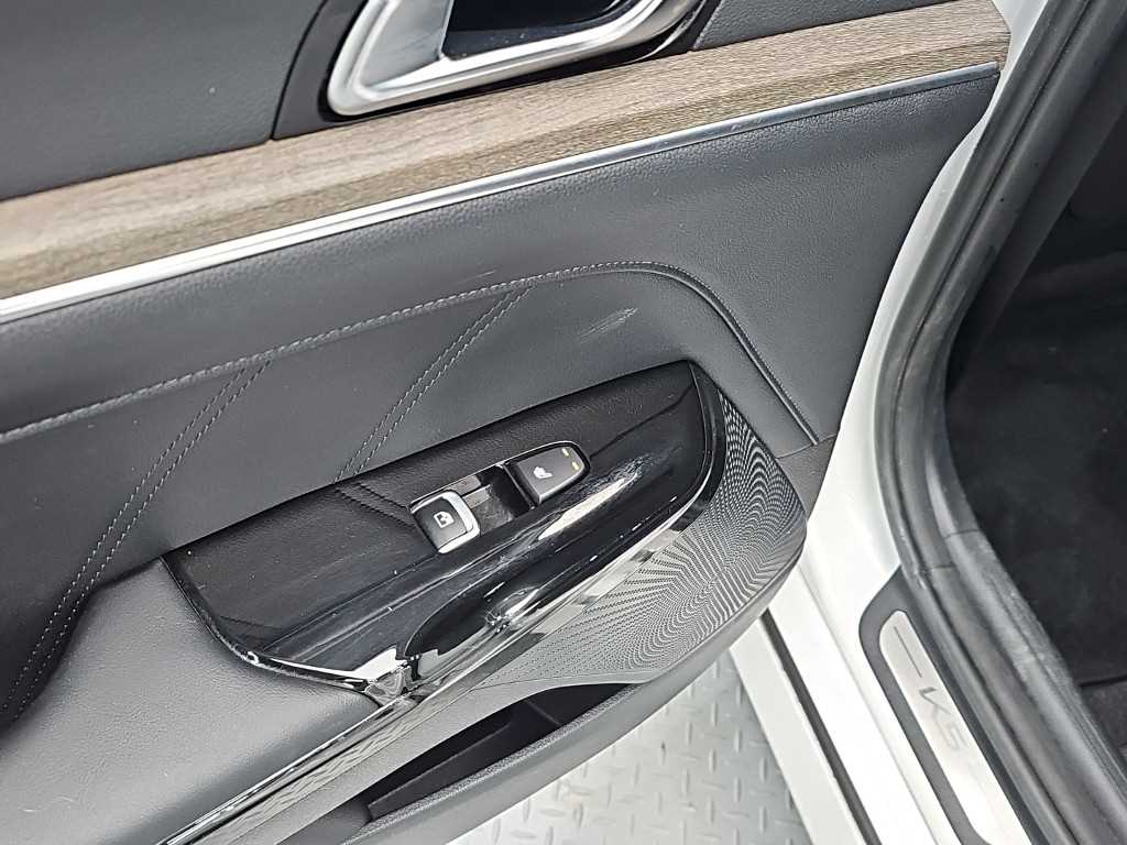 Kia K5 — photo 14
