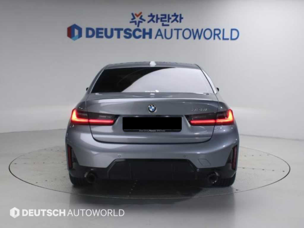 BMW 3-Series — photo 04