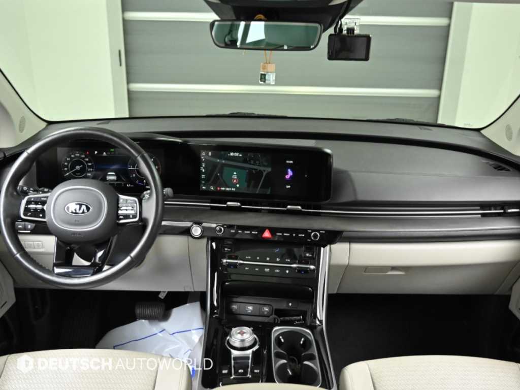 Kia Carnival — photo 07