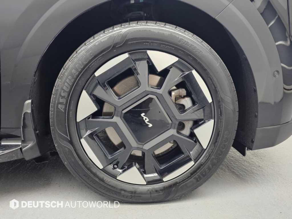 Kia Carnival — photo 05