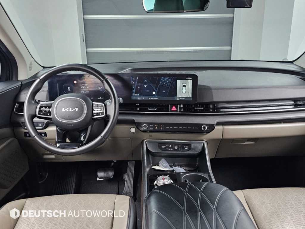 Kia Carnival — photo 07