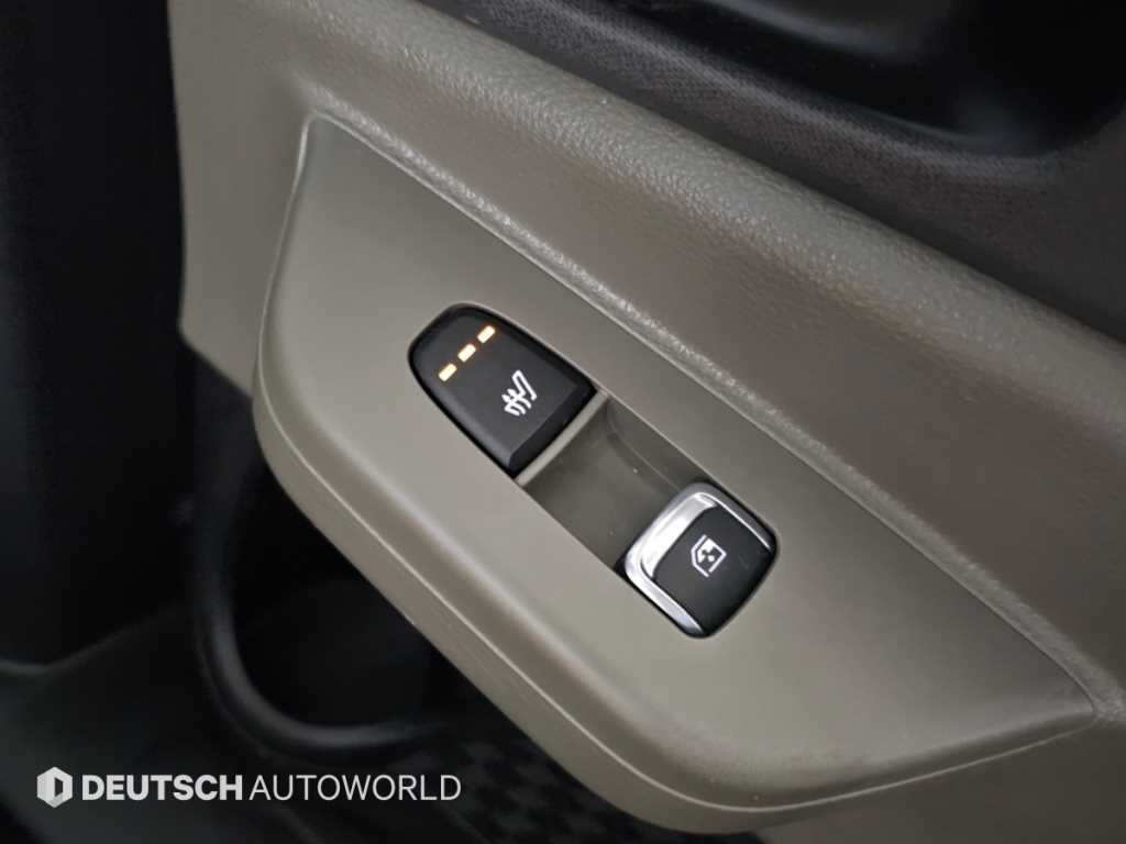 Kia Carnival — photo 16