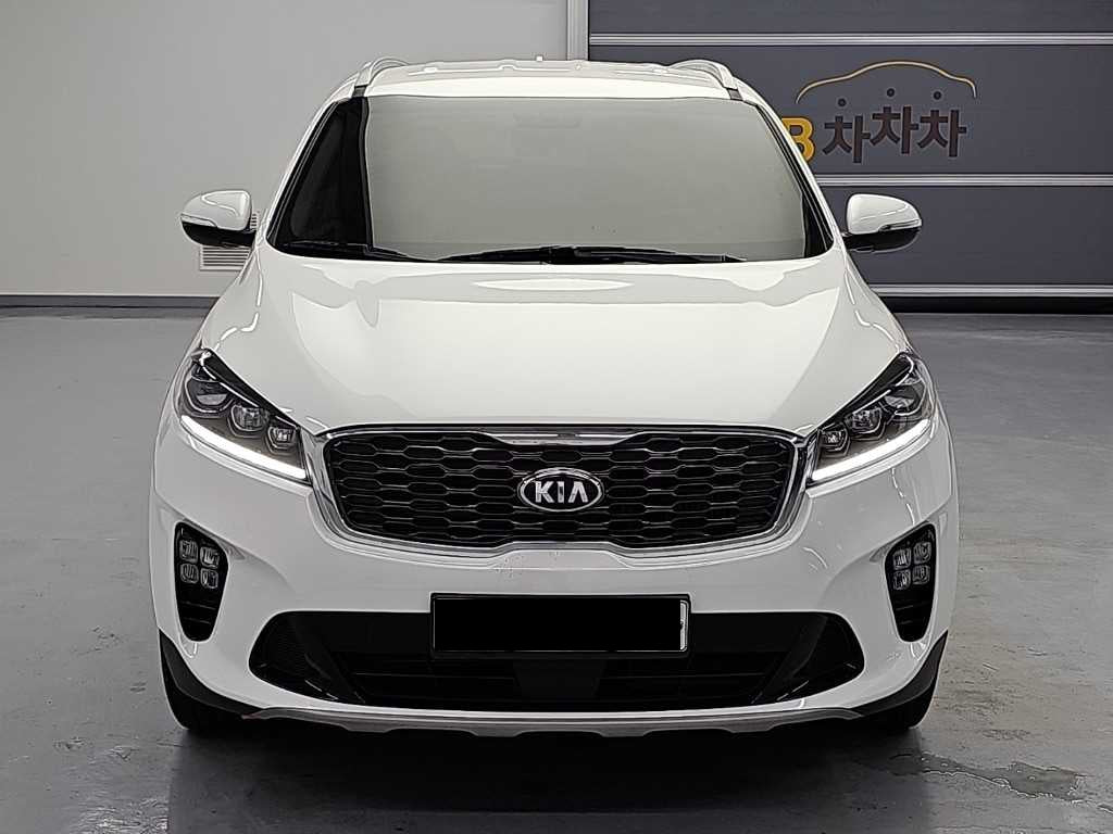 Kia Sorento — photo 02