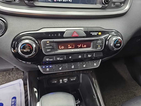 Kia Sorento — photo 10