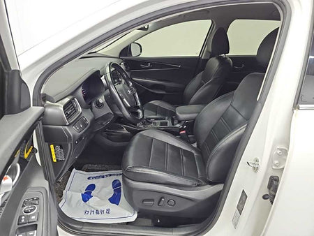 Kia Sorento — photo 11