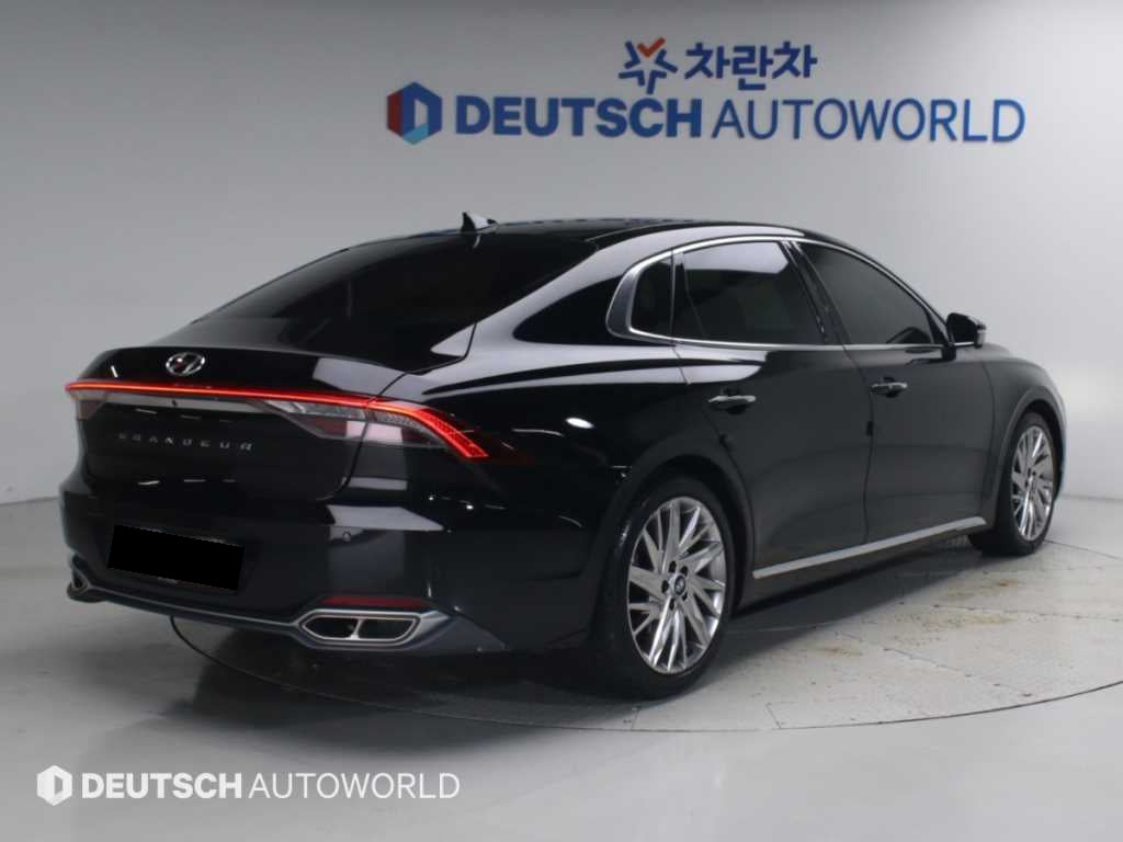 Hyundai Grandeur — photo 04