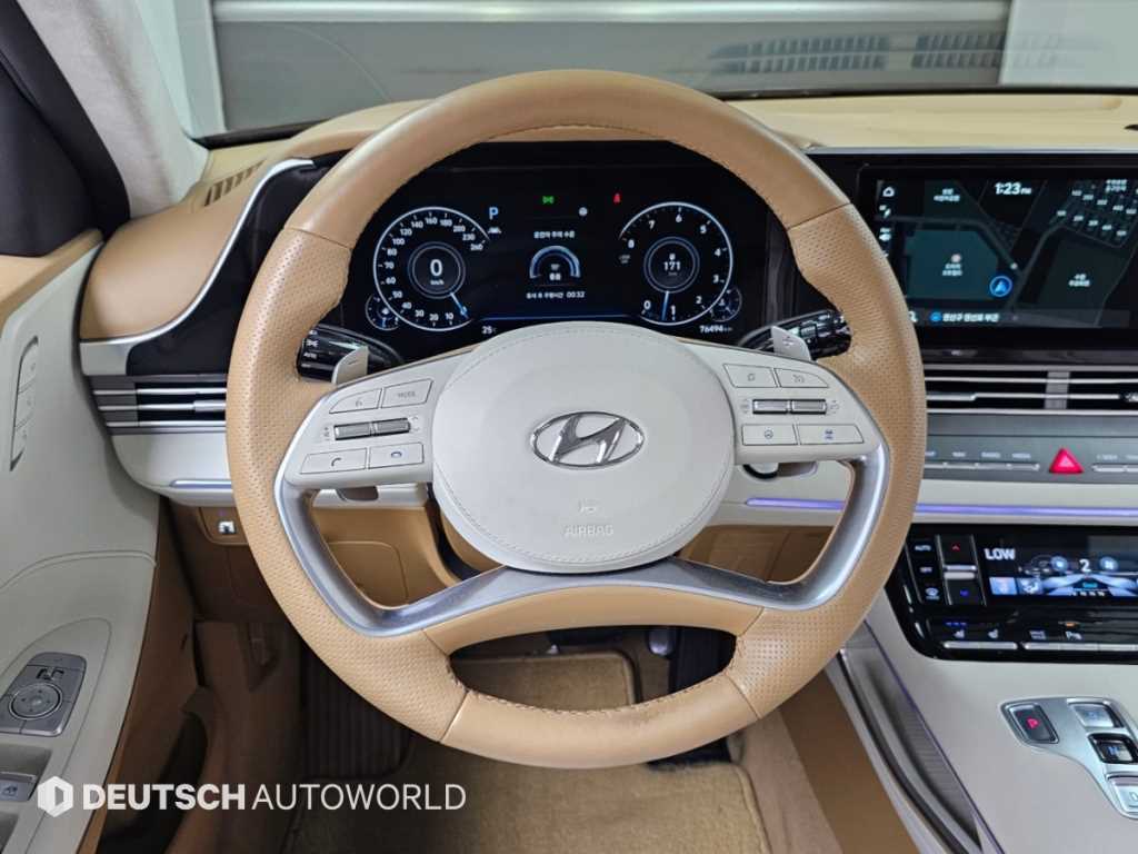 Hyundai Grandeur — photo 17