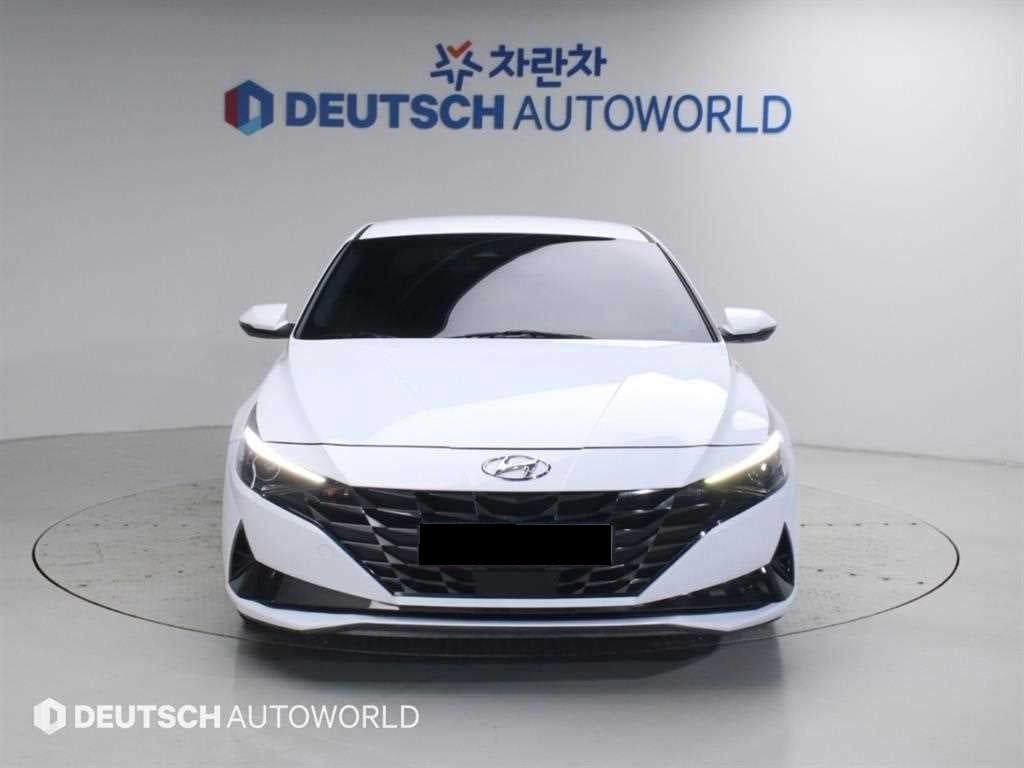 Hyundai Avante — photo 02