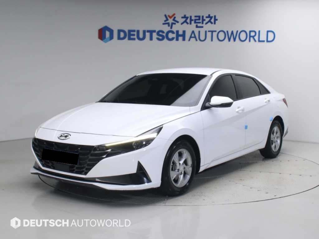 Hyundai Avante — photo 03