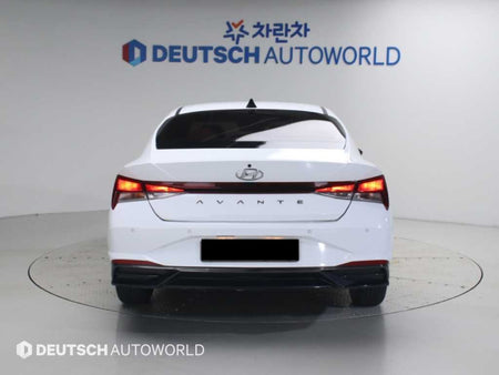 Hyundai Avante — photo 05