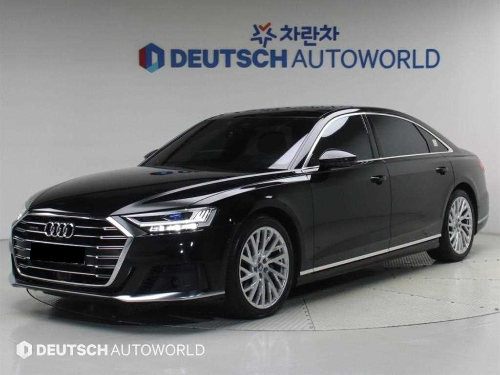 Audi A8 — photo 02